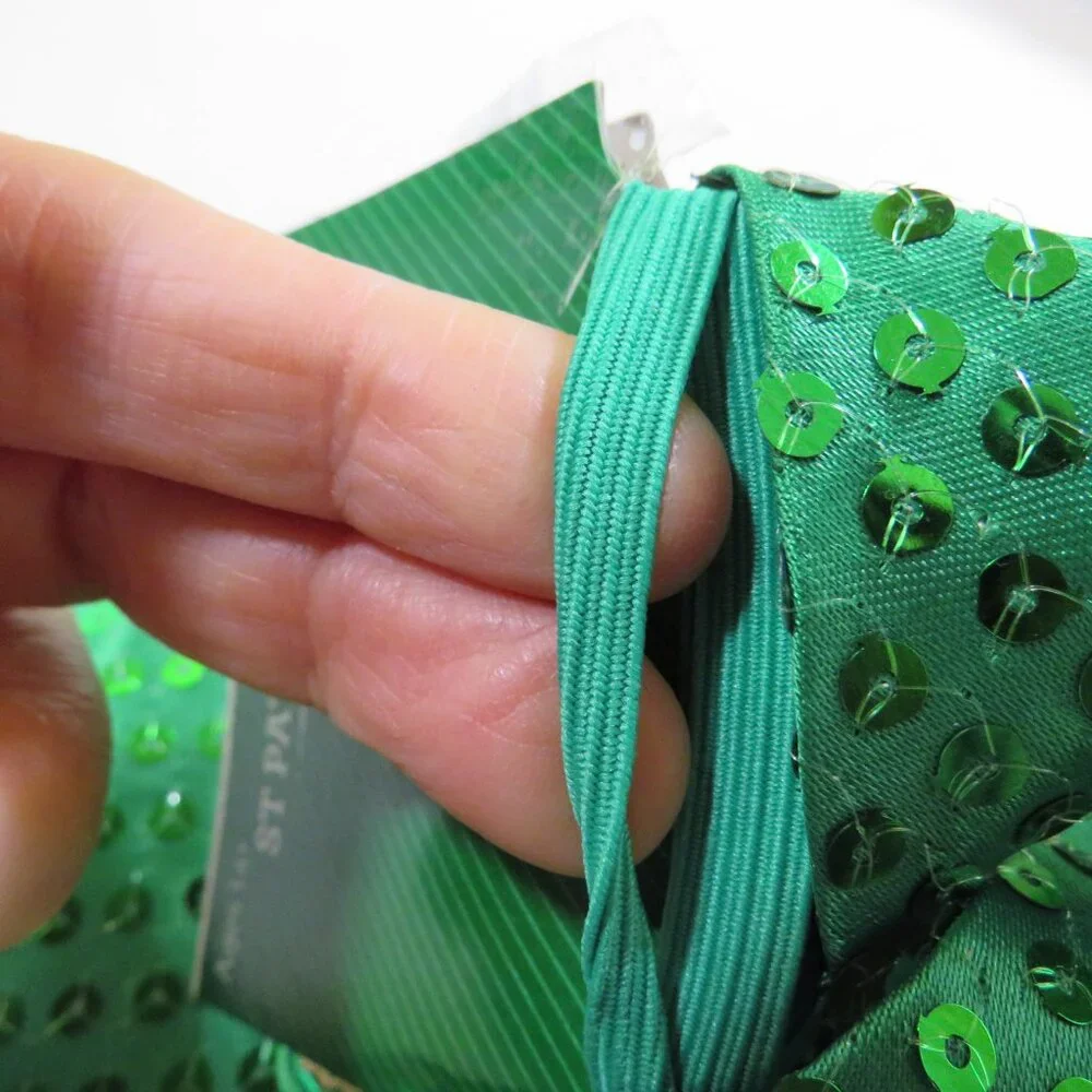 St Patrick's Day party items (suspenders, tie, wall décor & invitations)